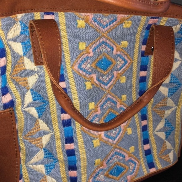 Nena and Co. Falseria MCDB - Picture 3 of 9